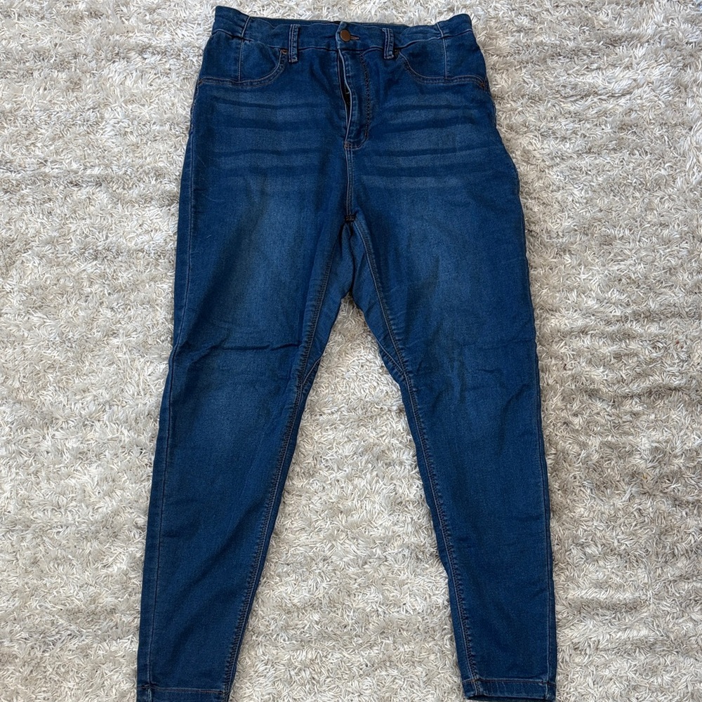 Women’s fashion nova jeans